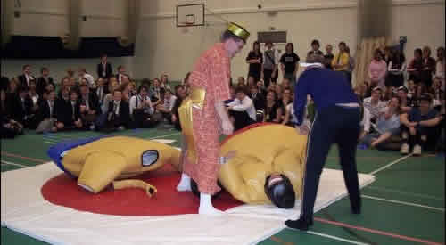 One teacher can't even get up