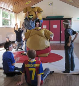 Watch out for my smooth moves, guys